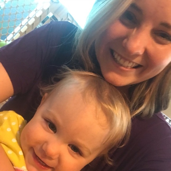 Meet your Posher, Courtney - Picture 4 of 4